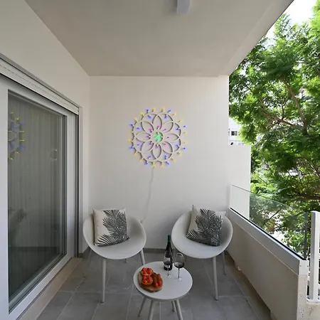Me Too - Exclusive Apartments Bari Exterior photo
