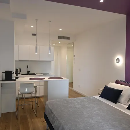 Me Too - Exclusive Apartments Bari Exterior photo