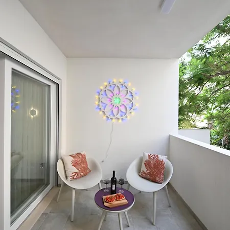 Me Too - Exclusive Apartments Bari Exterior photo