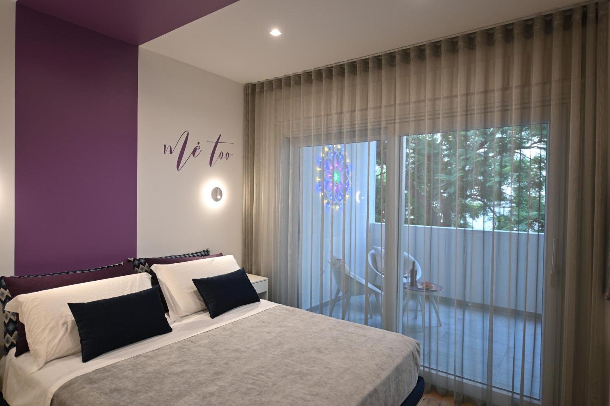 Apartment Me Too - Exclusive